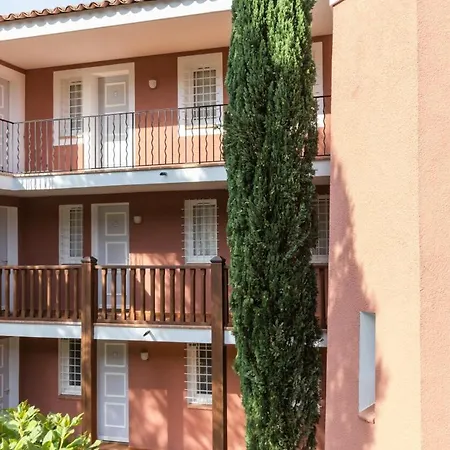 Résidence Le Hameau De Cap Esterel - Maeva - 2 Pièces 7 Personnes - Confort Mae-2401